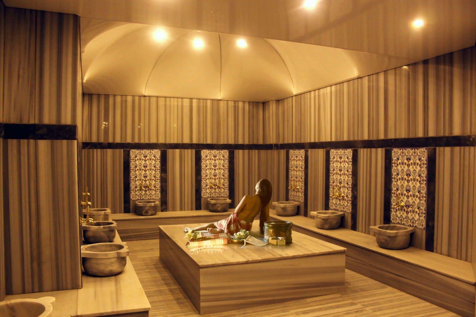 Hotel Parion