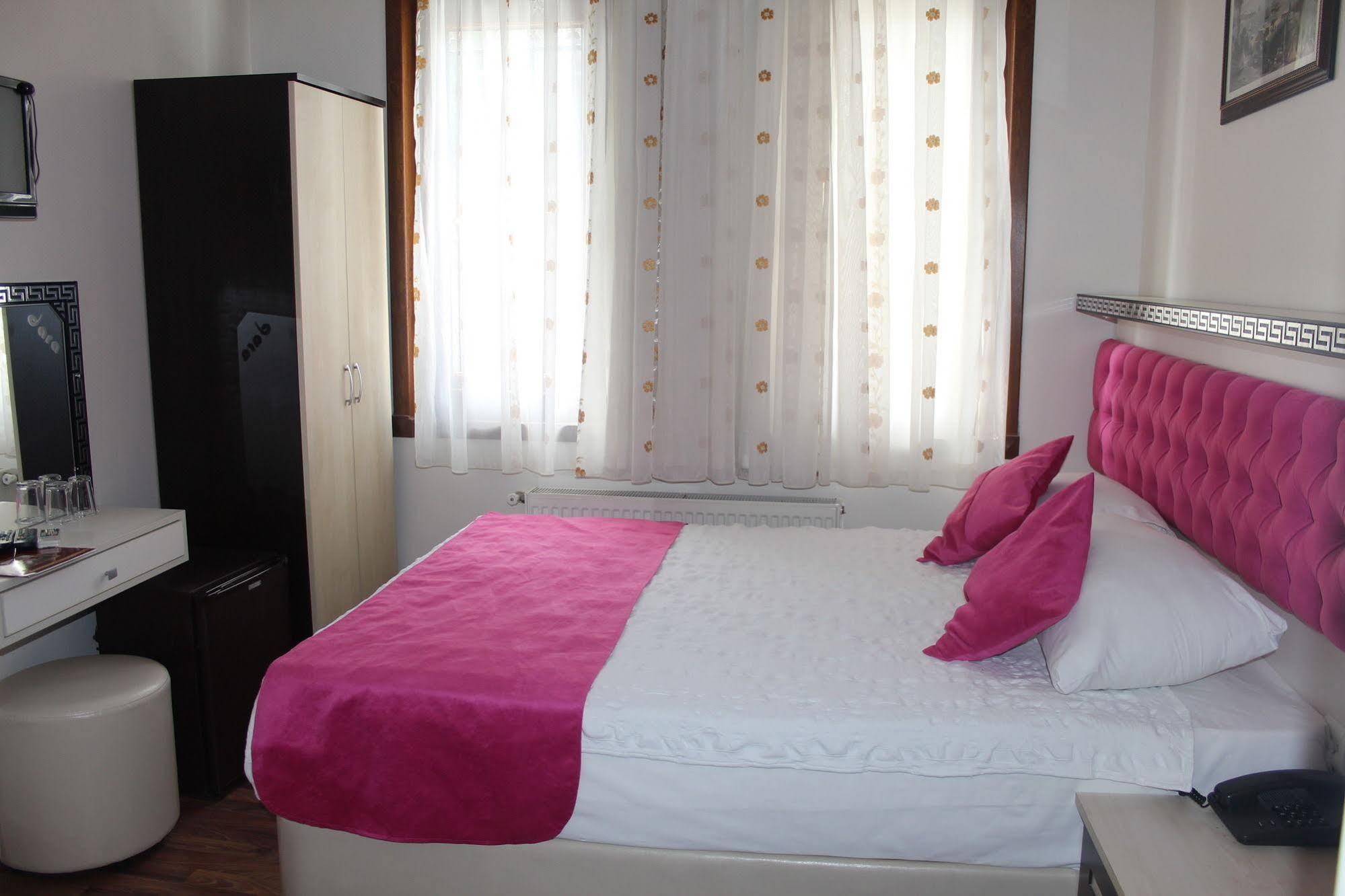 Hotel Dara Old