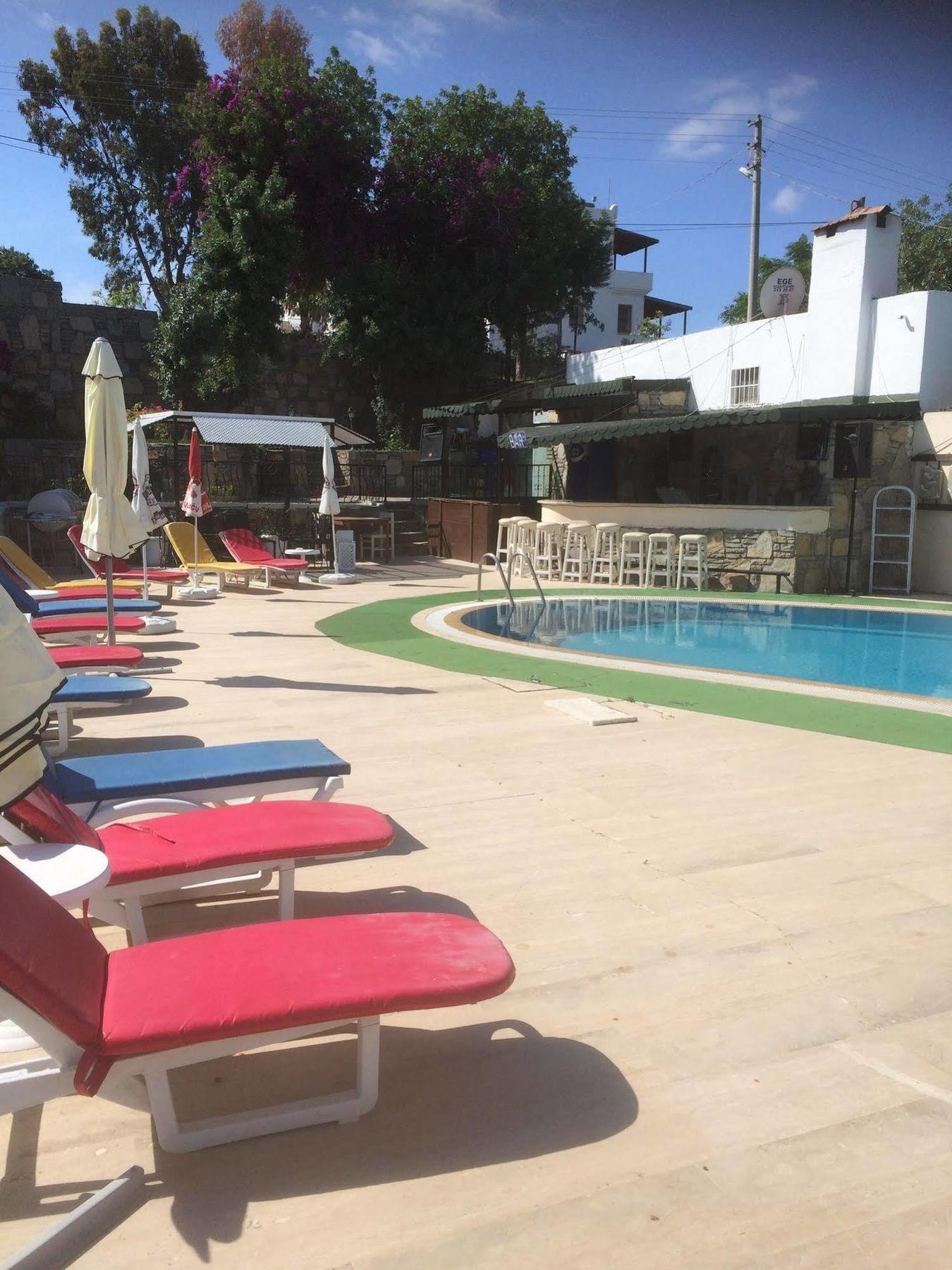 Mini Star Hotel 2*