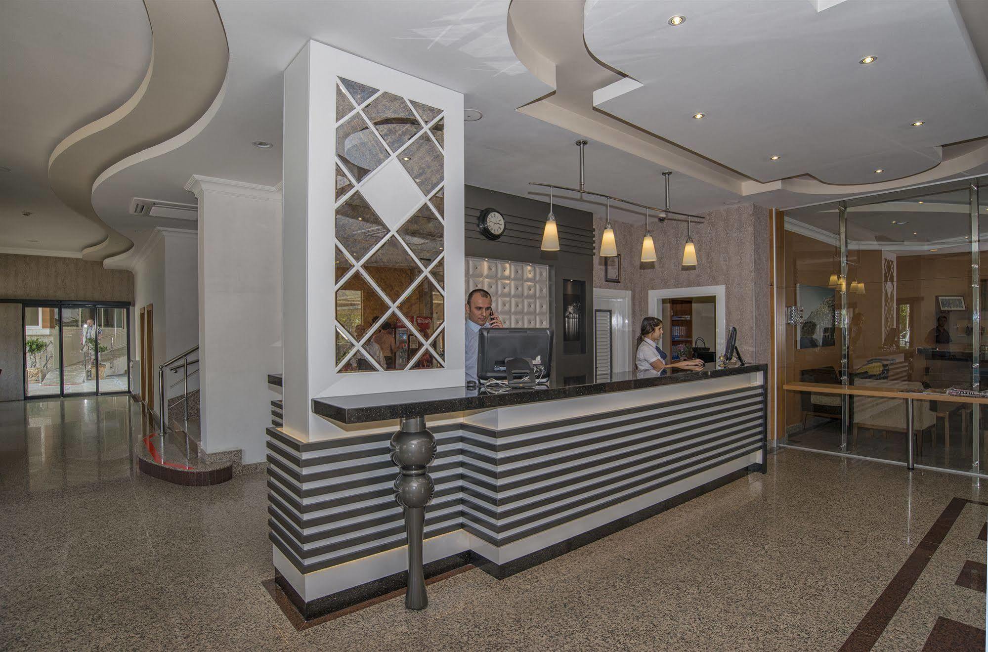 Hotel Riviera & Alanya