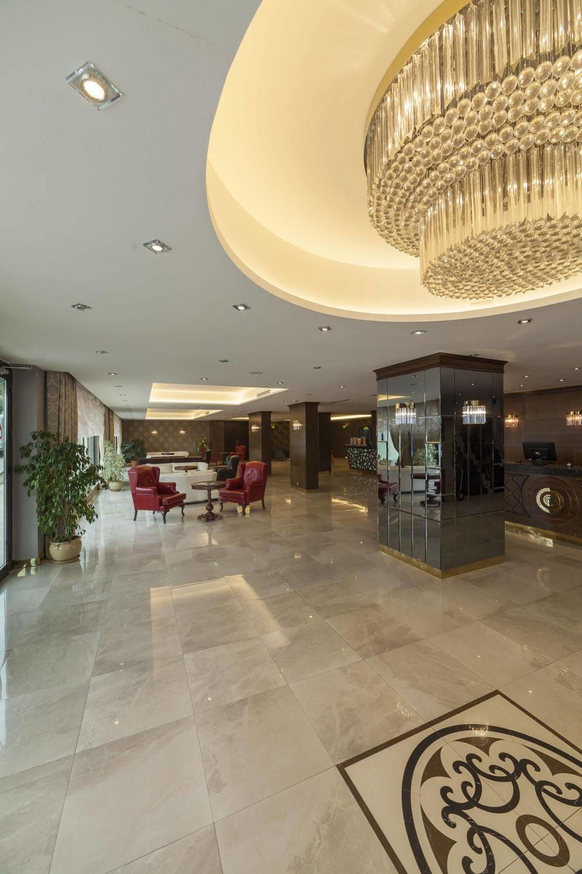 Motali Life Hotel 3*