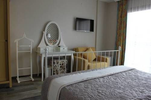 Niluefer Butik (adults Only) *