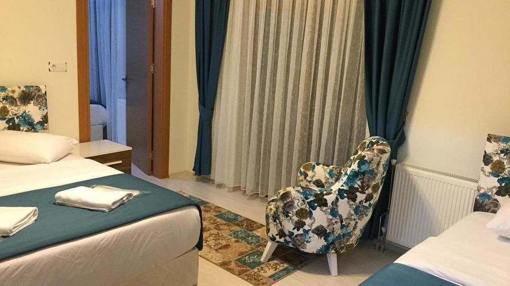 Mego Aparthotel 2*