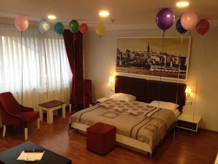 Galata Moon 2*