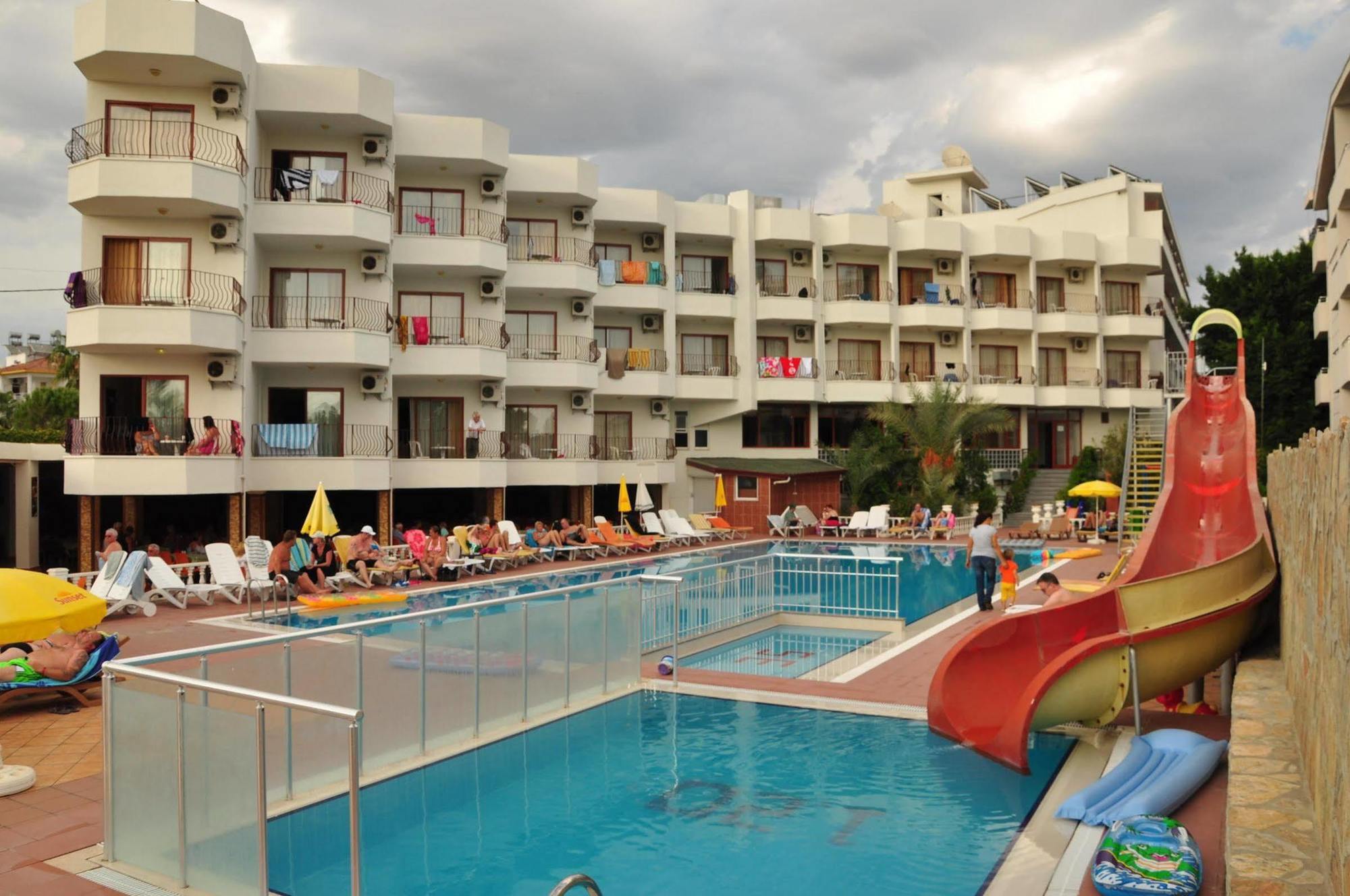 Hotel Oz