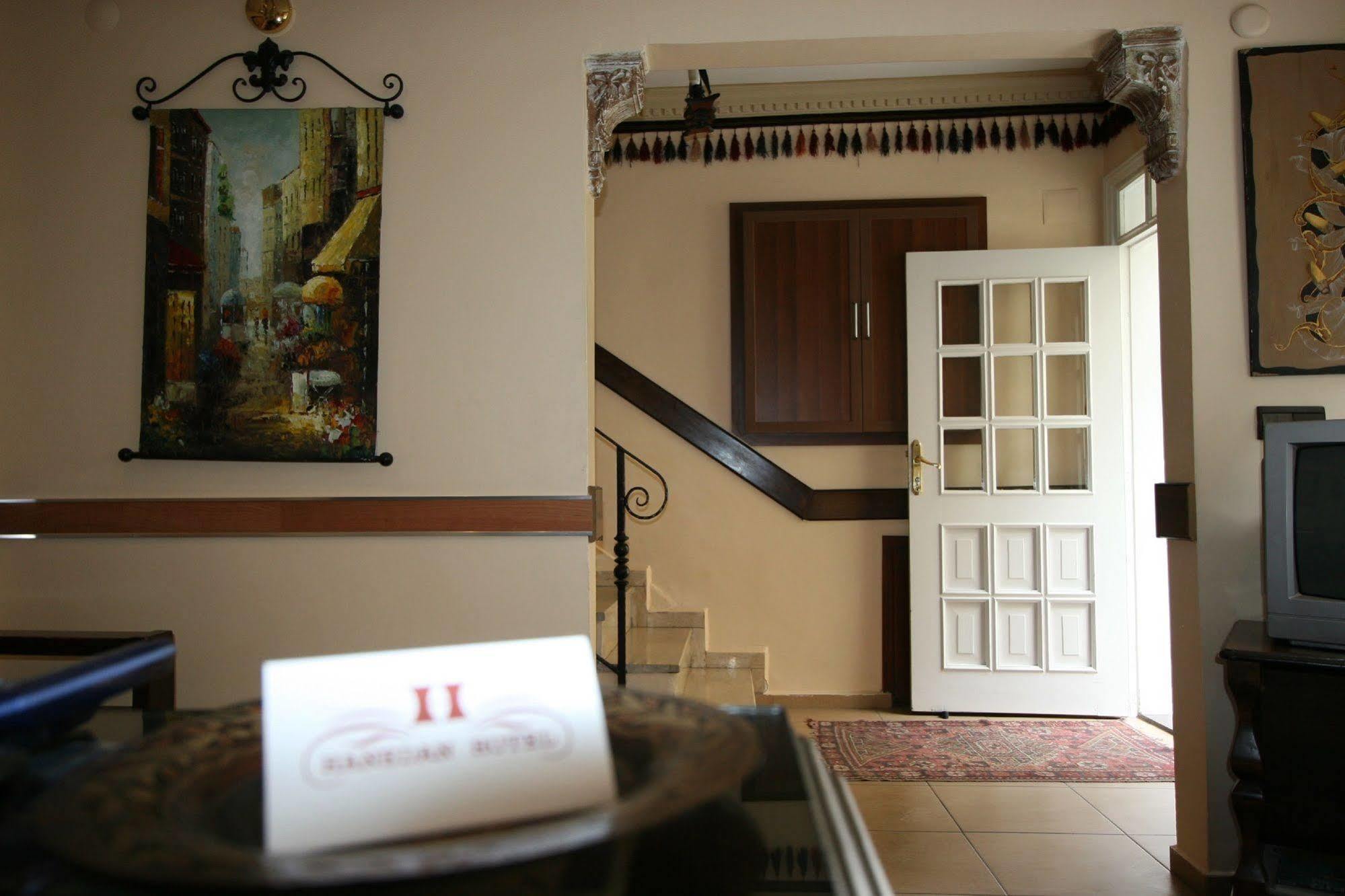 Hotel Hanedan
