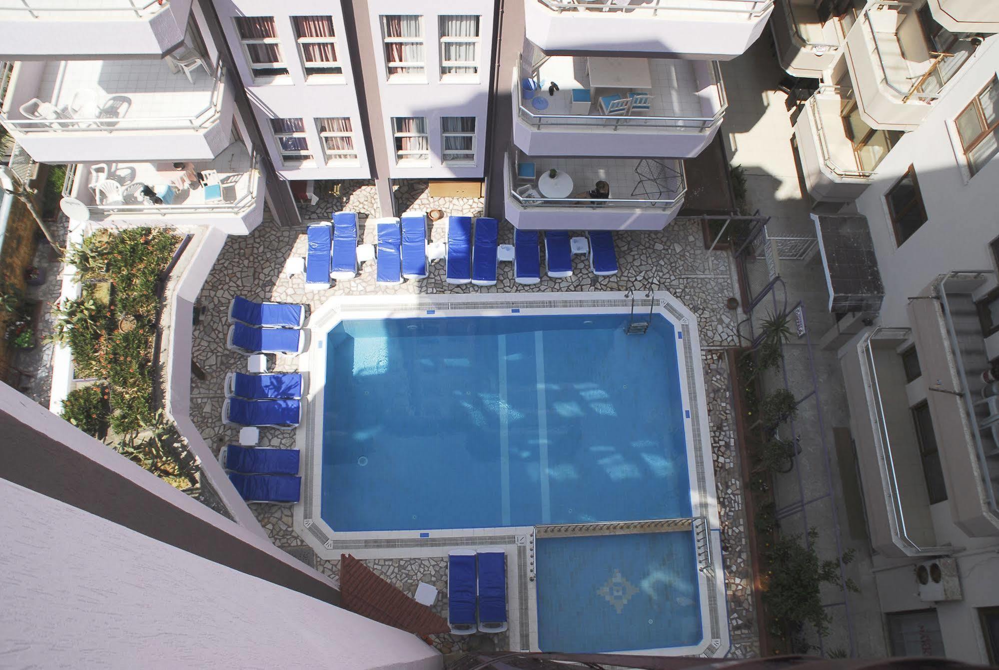 Hotel Rosella
