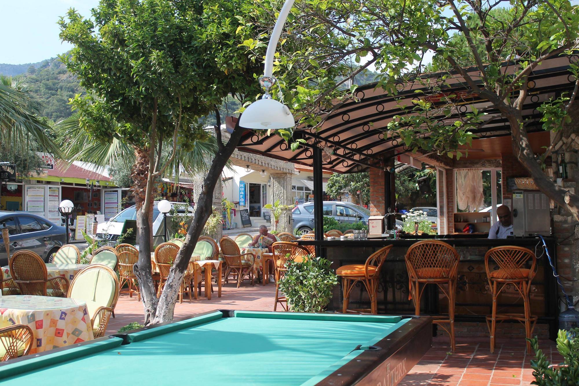 Mavibelce Hotel 2*