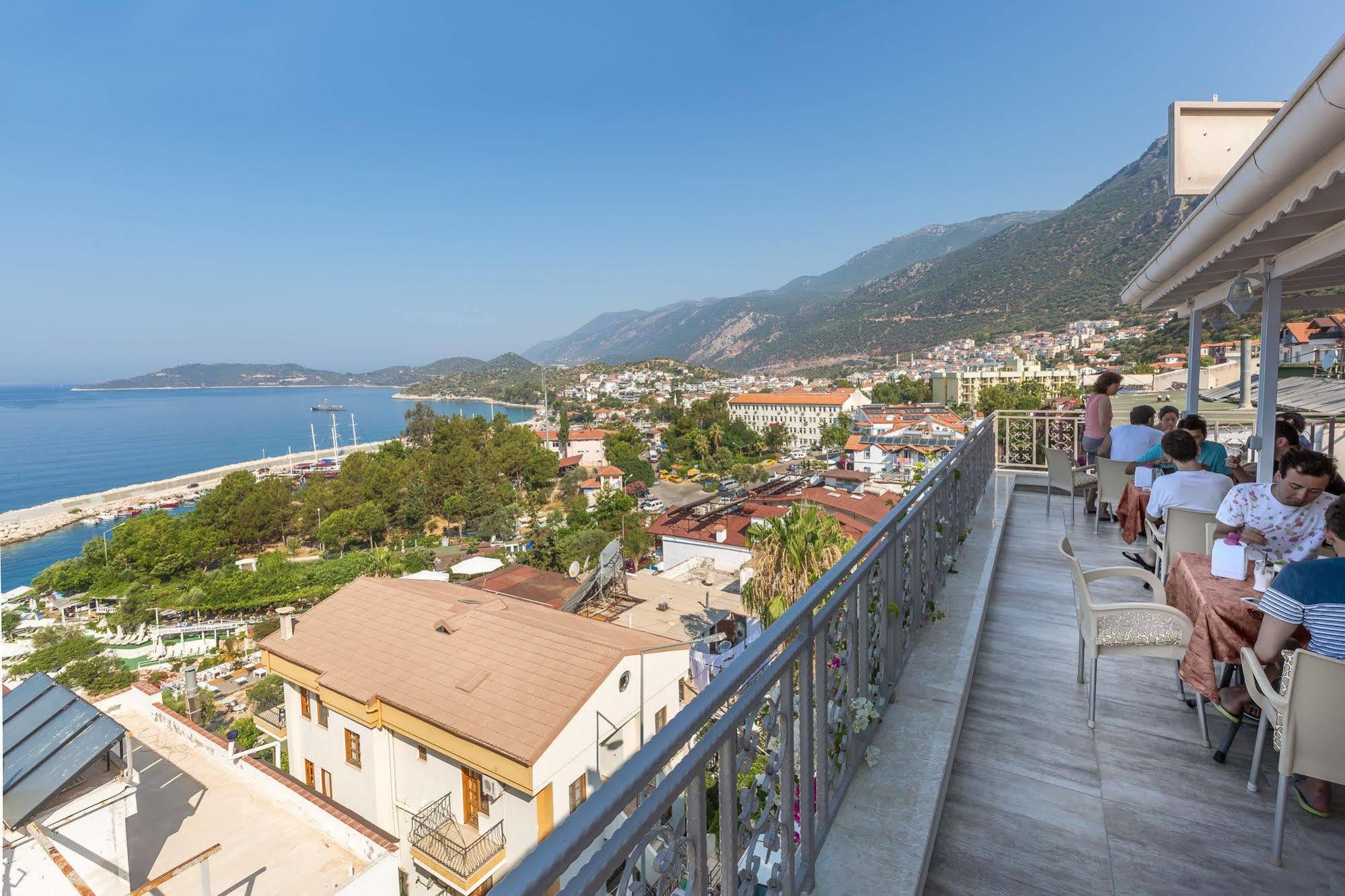 Hotel Defne