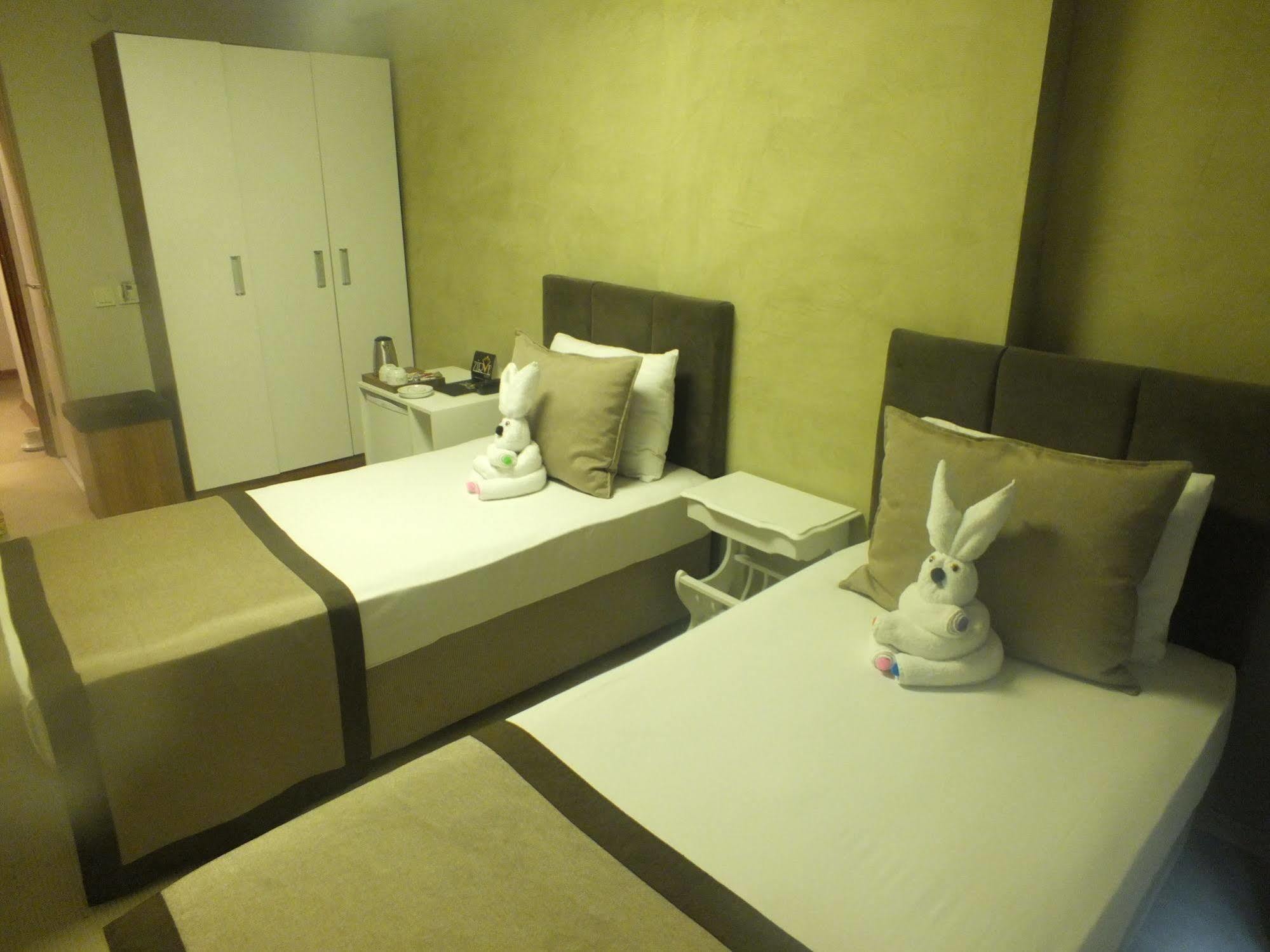 Emirtimes Kadikoey Istanbul