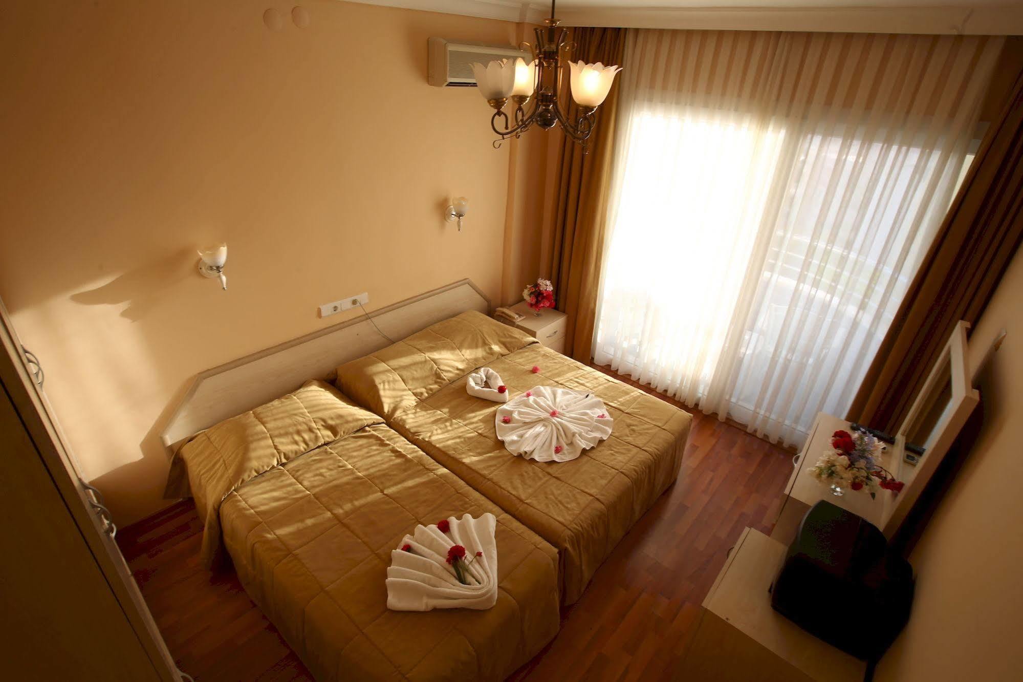 Hotel Egeria Park Kusadasi