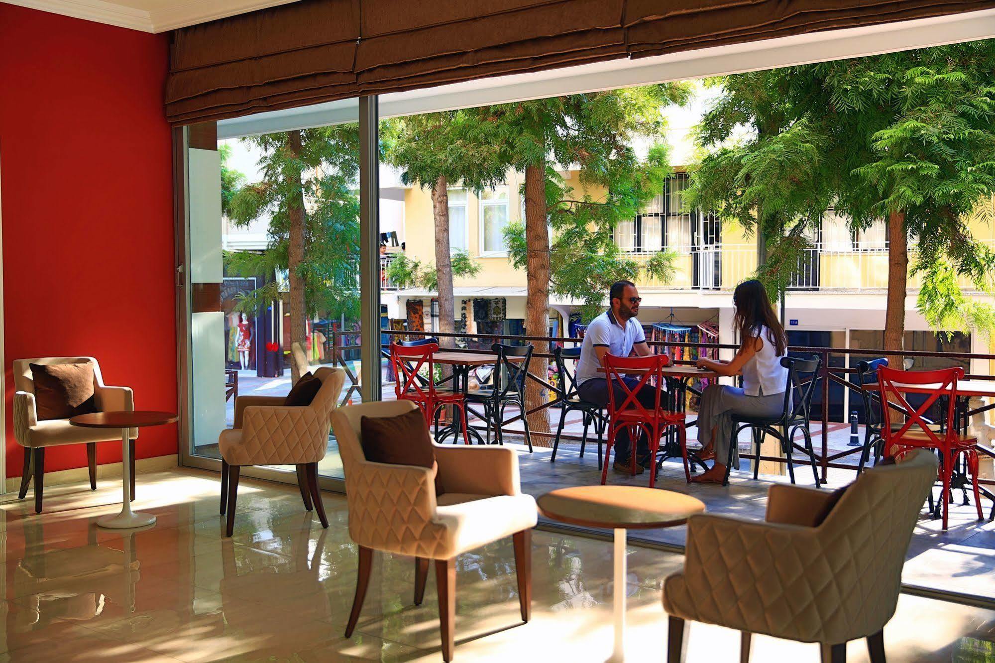 Perle Apart Hotel 3*