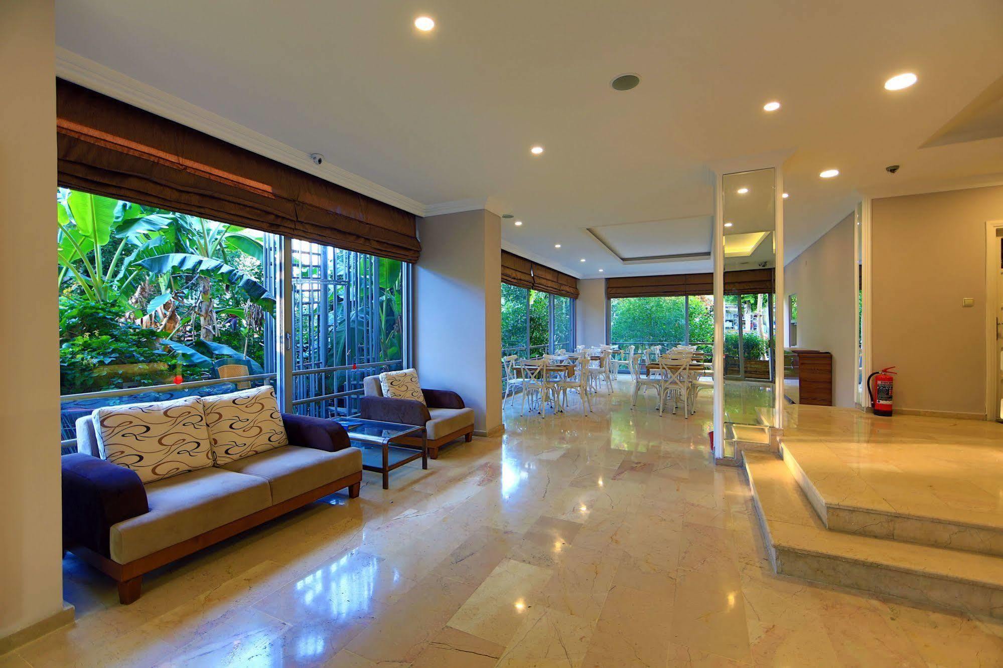 Perle Apart Hotel 3*