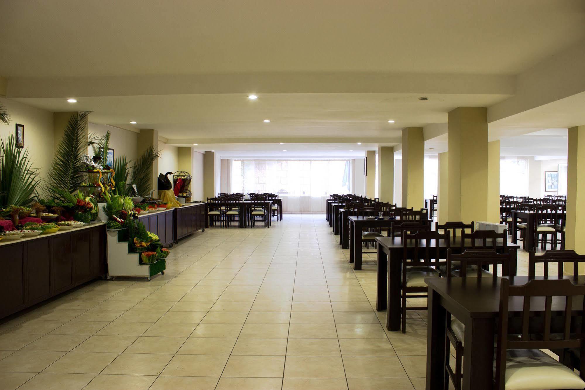Ares Dream Hotel 4*