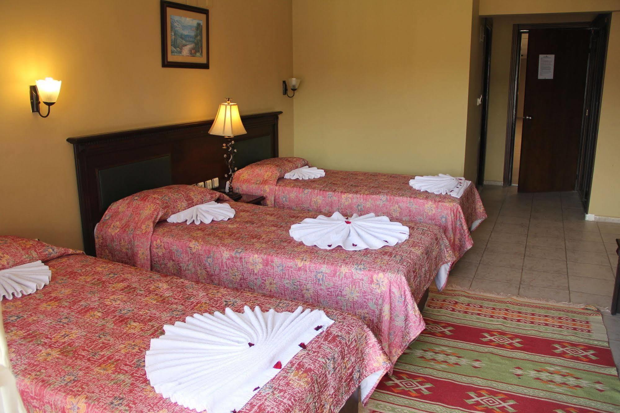 Hotel Club Dorado
