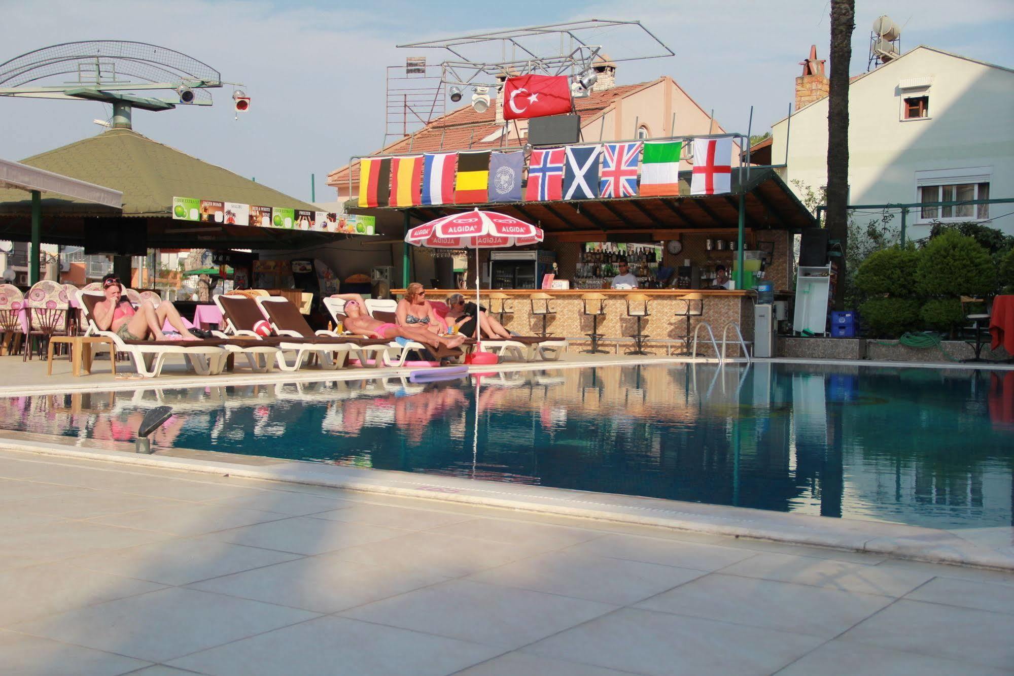 Hotel Club Dorado