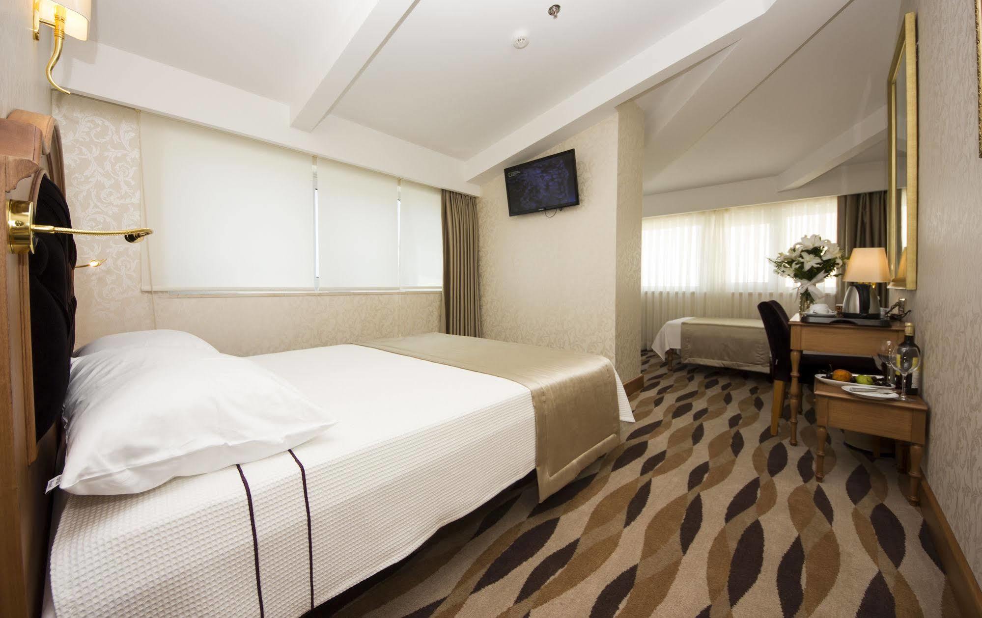 Aprilis - Special Category 4* Istanbul