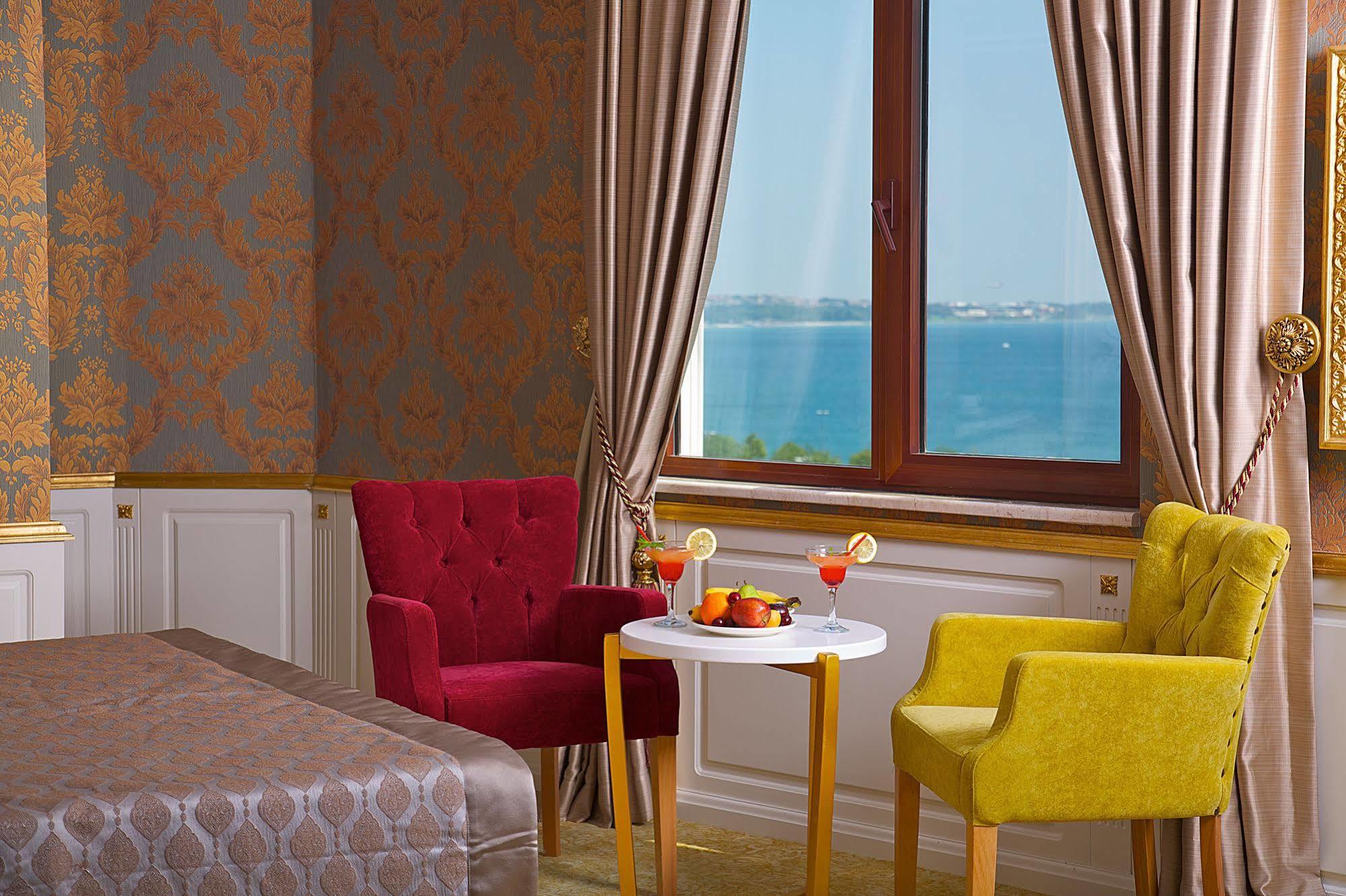 Emirhan Palace