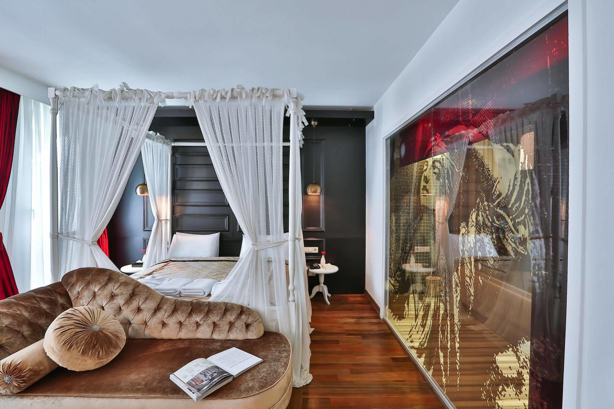 Senatus - Special Class Hotel 4*
