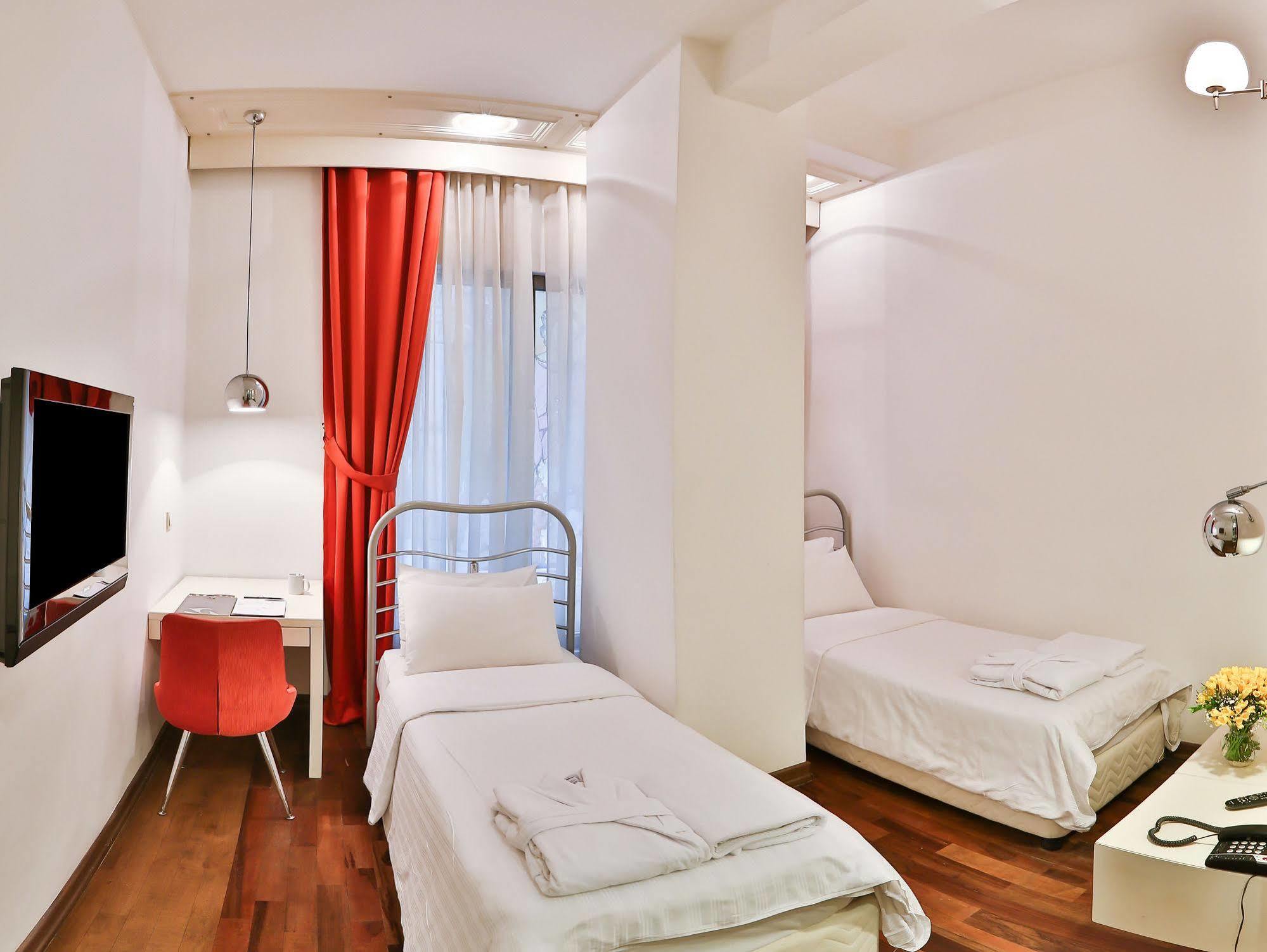 Senatus - Special Class Hotel