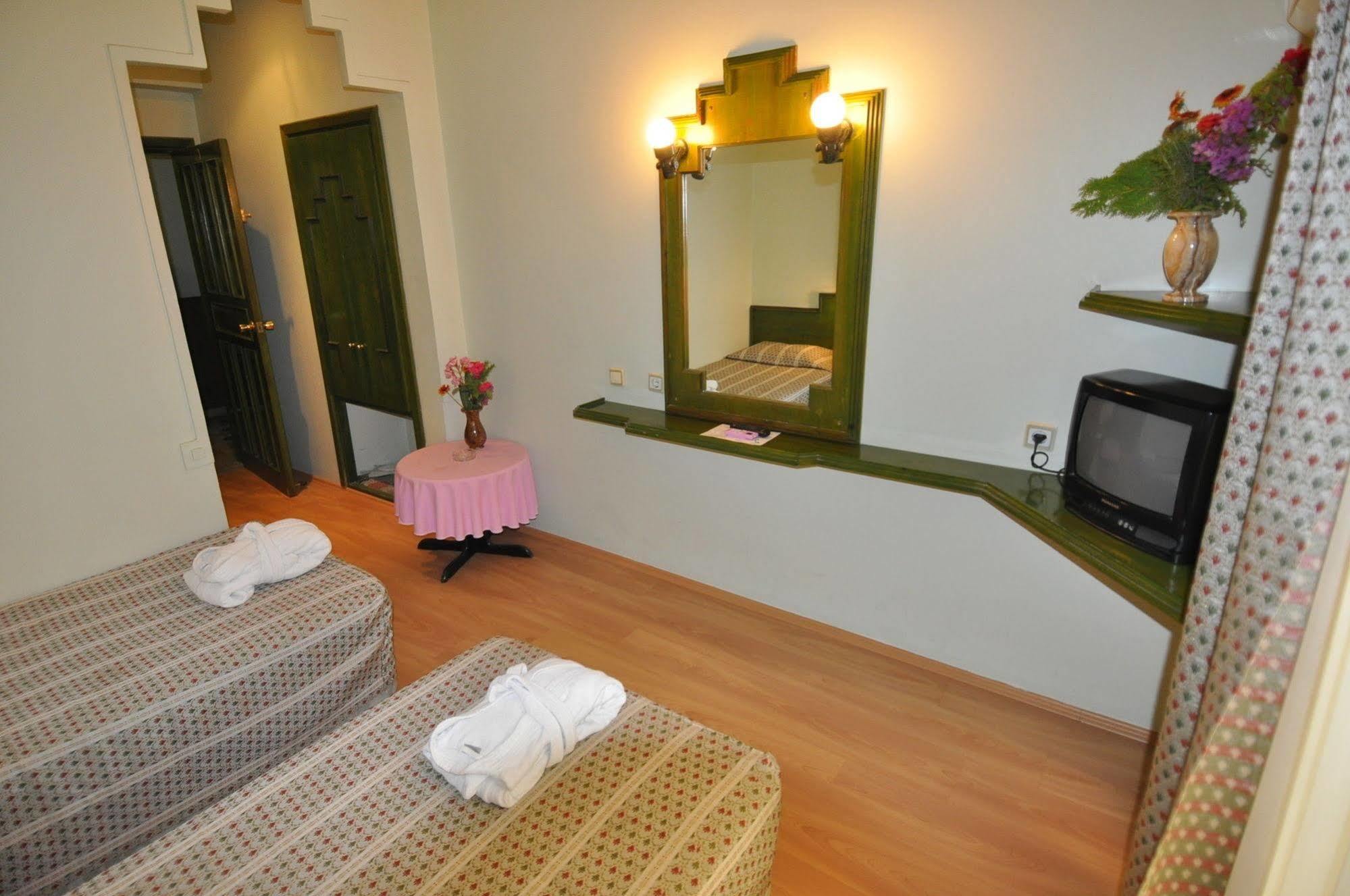Hotel Pamuksu 3*