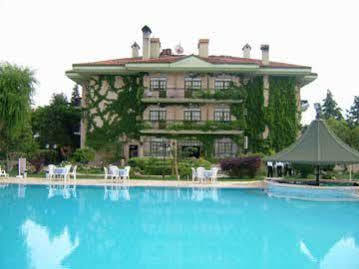 Hotel Pamuksu 3*