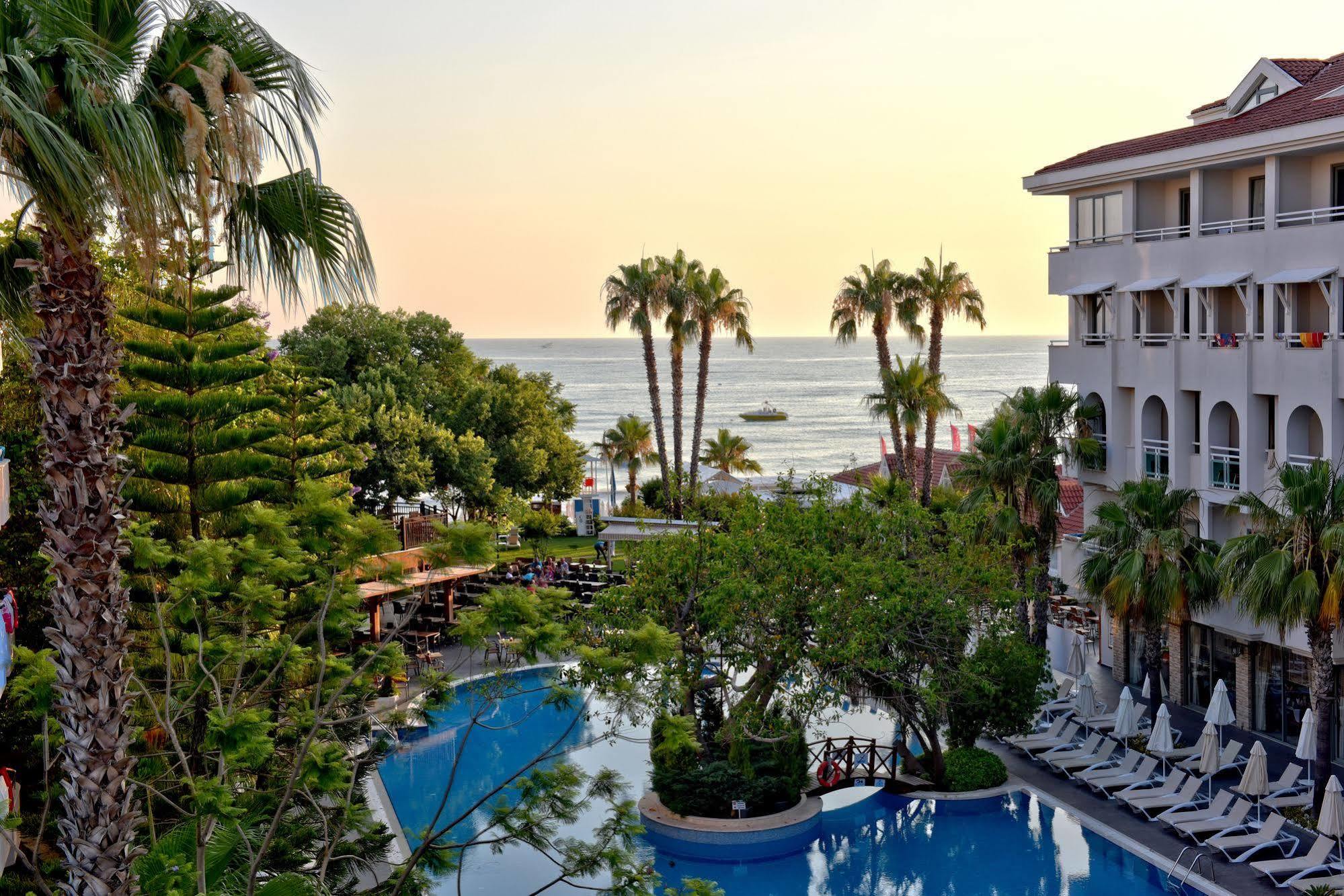 Star Resort
