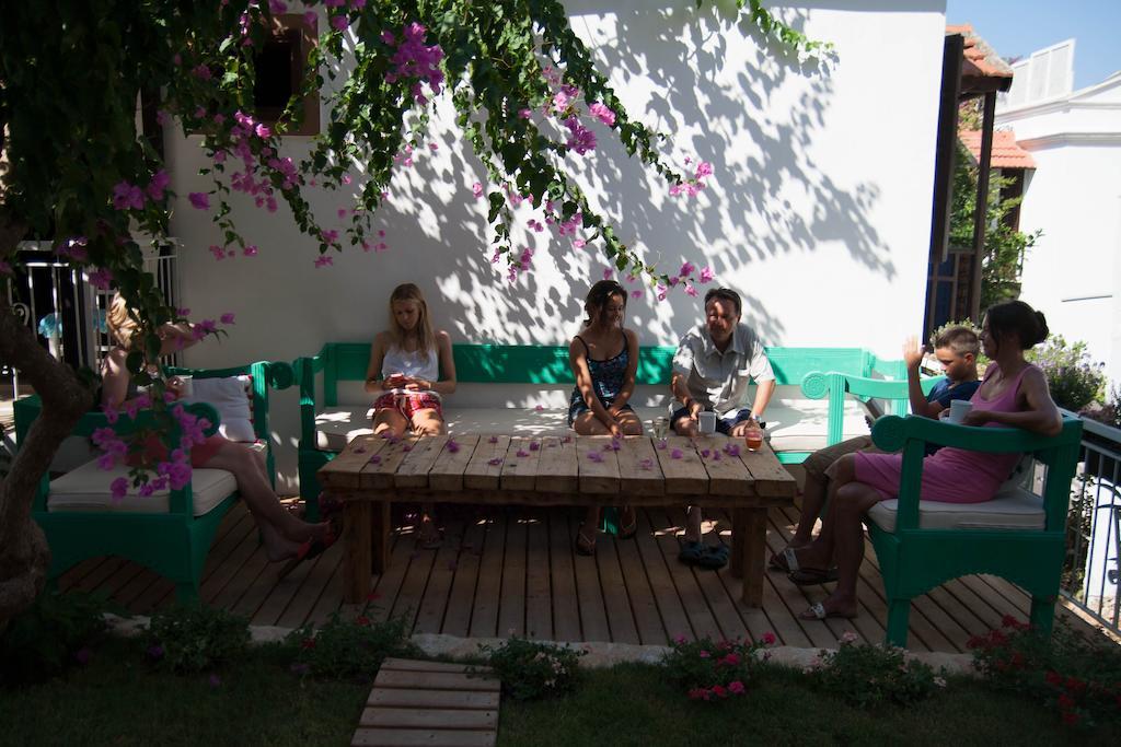 Courtyard Hotel