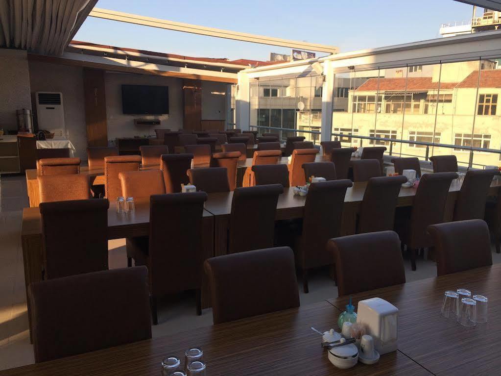 Hotel Gloria Tibi