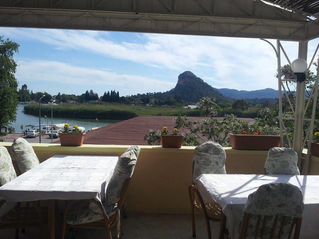 Hotel River 3*