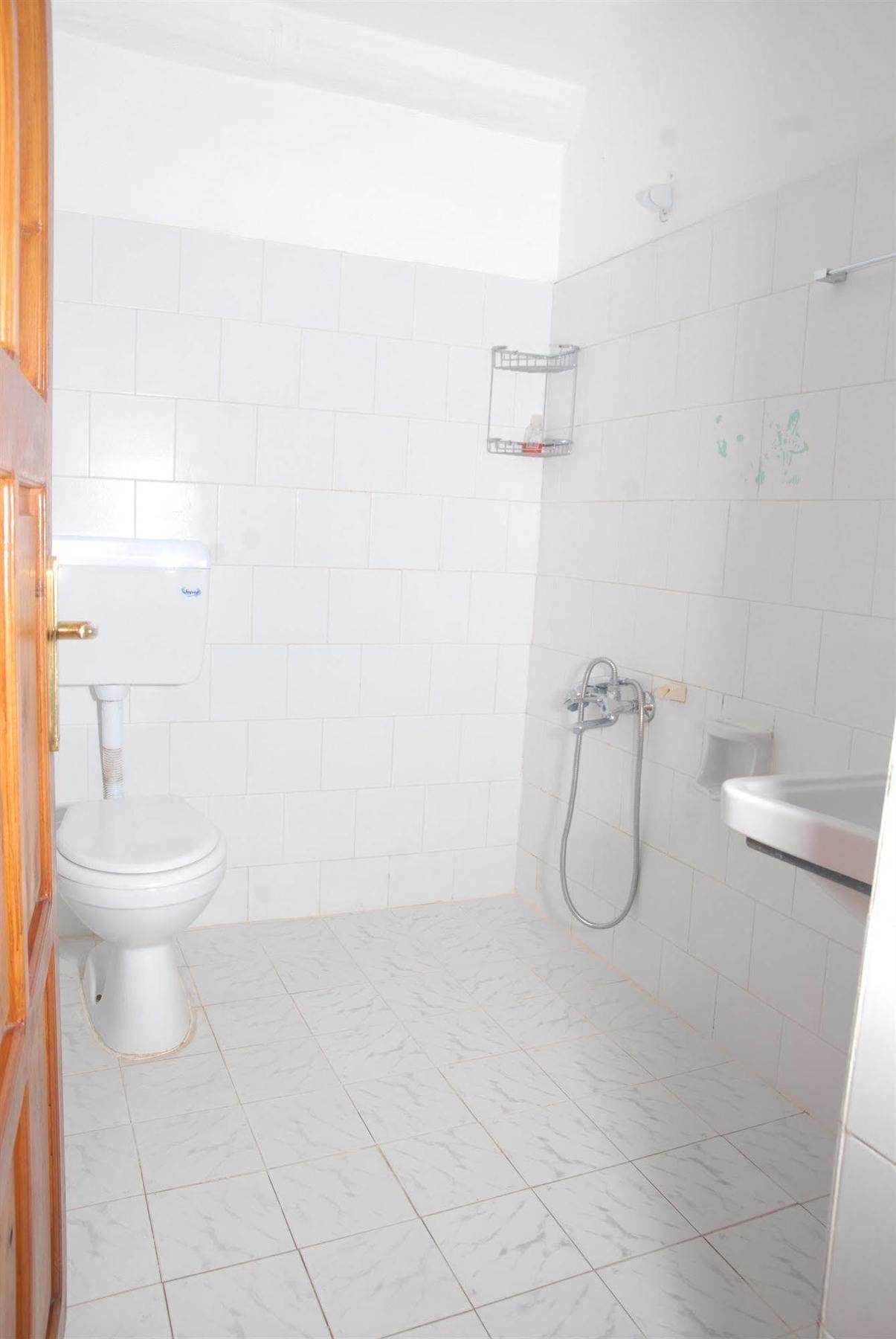 Ates Hostel *