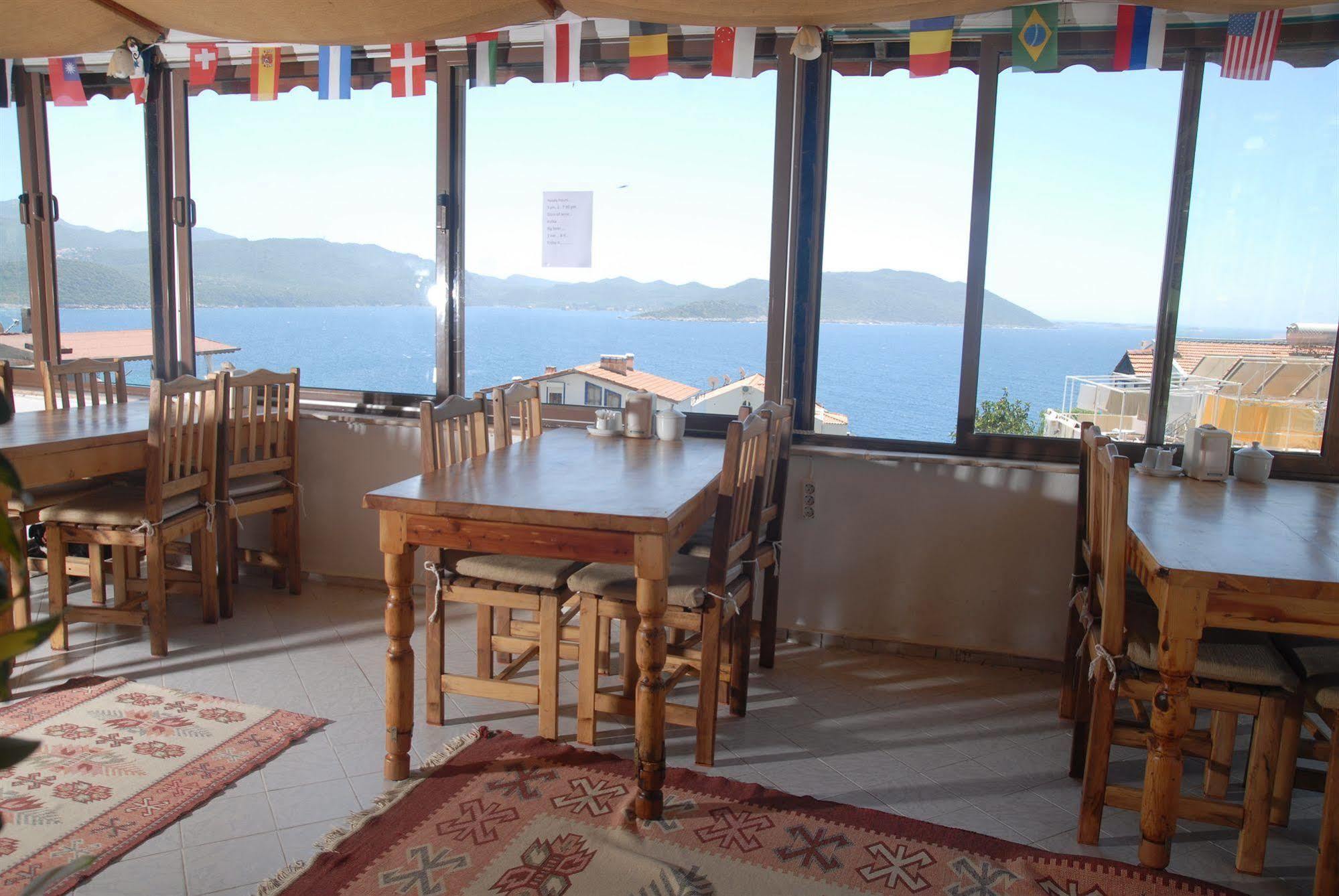 Hostel Ates Kas