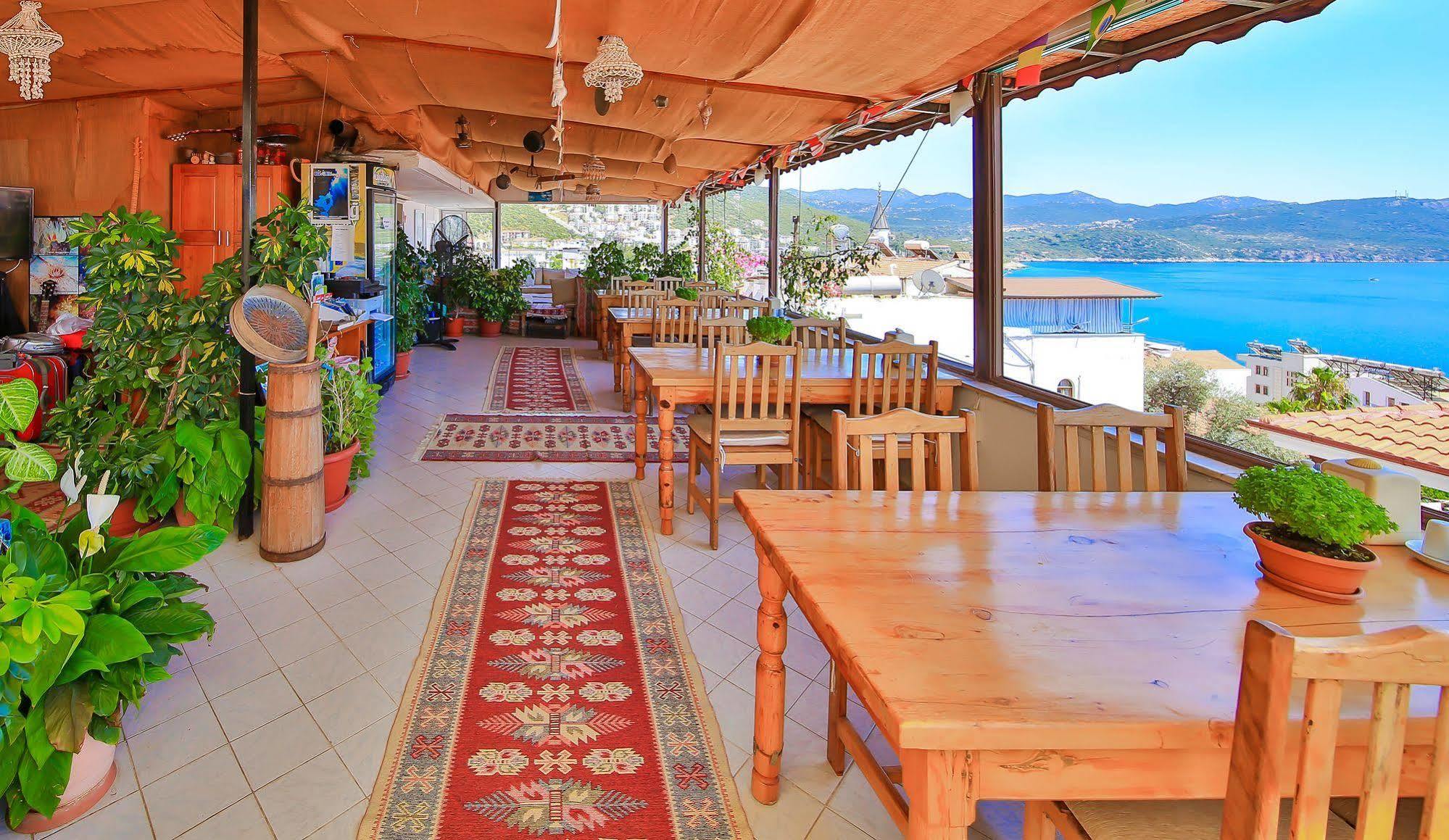 Hostel Ates Kas