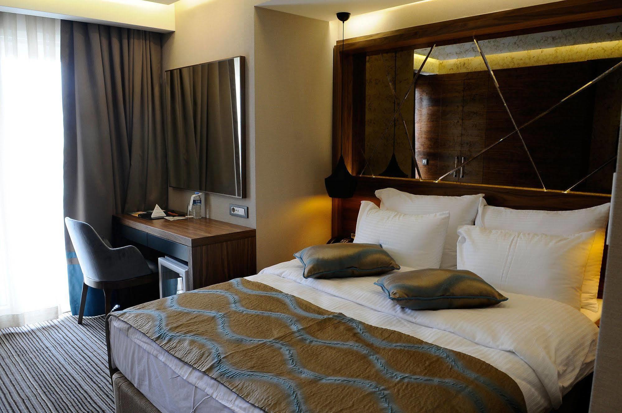 Hotel Artur 3*