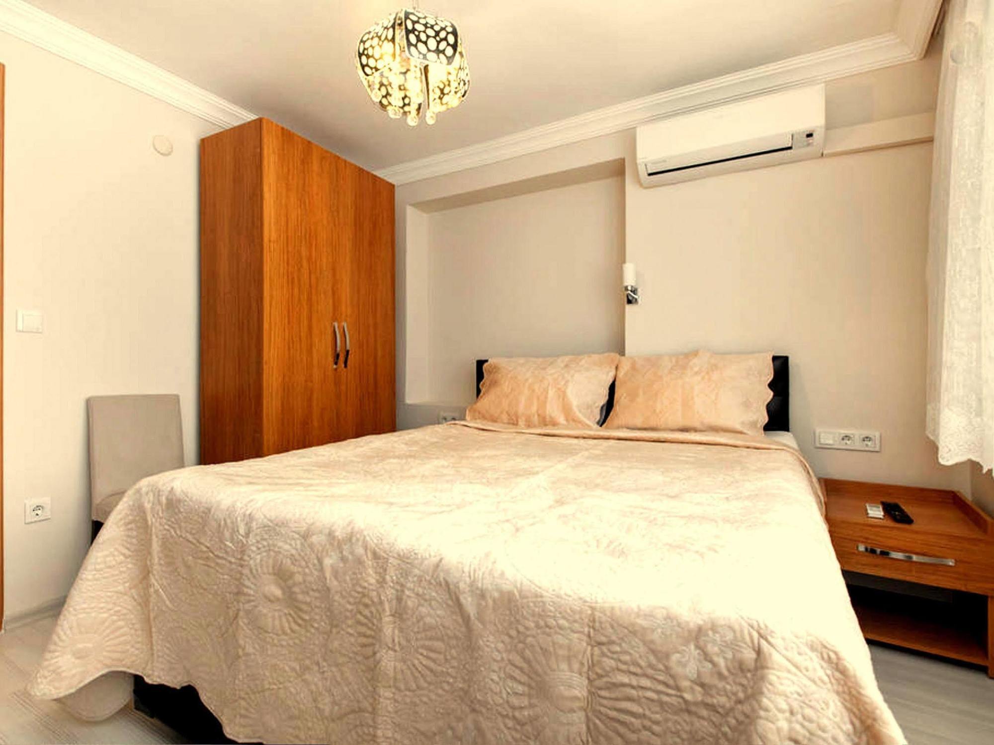 Efe Istanbul