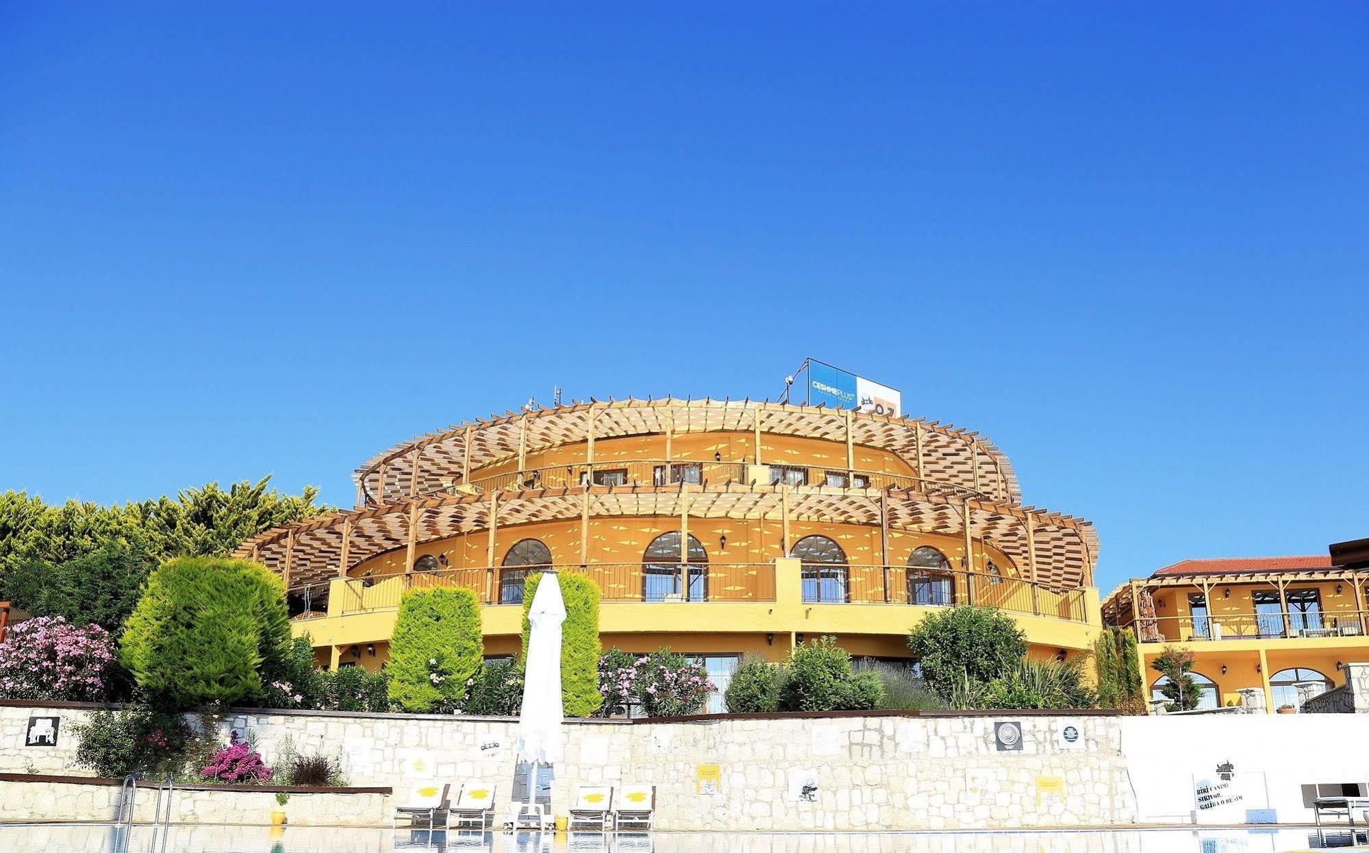 Ceshme Hotel