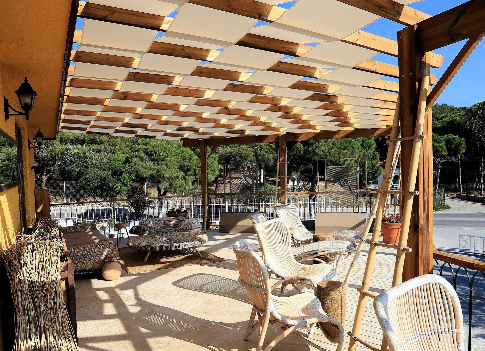 Ceshme Hotel