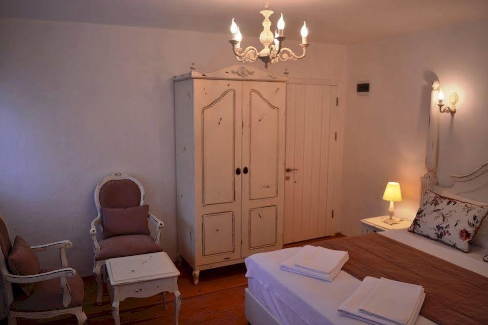 Hotel Sari Gelin