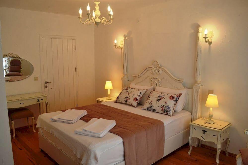 Sari Gelin Hotel Alacati