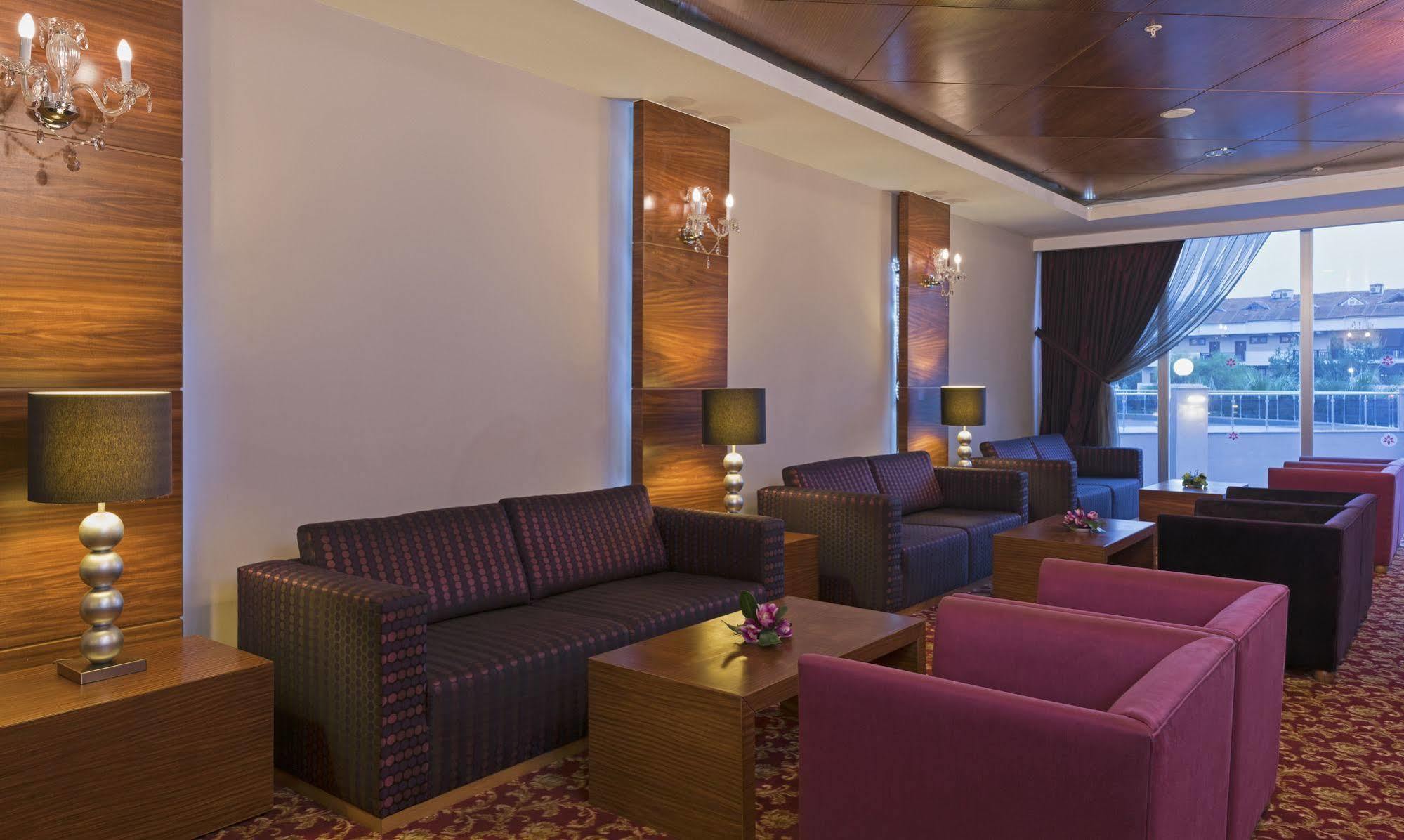 Lilyum & Resort 4*