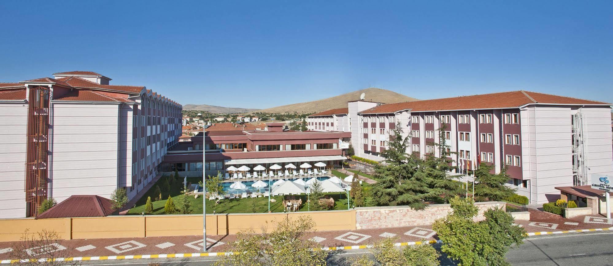 Hotel Crystal &