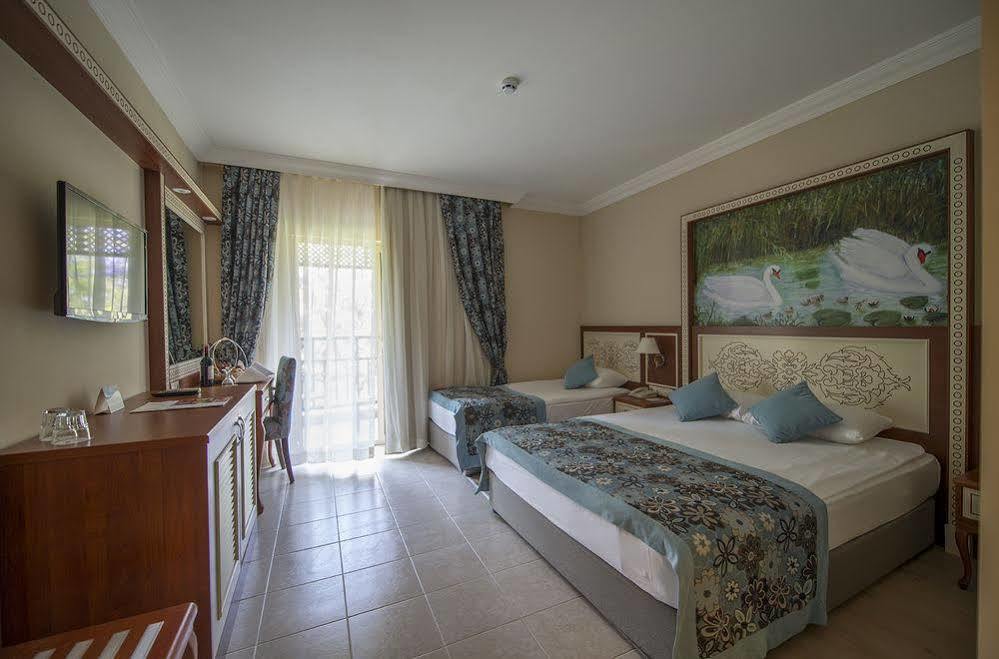 Resort Crystal Paraiso Verde & Spa