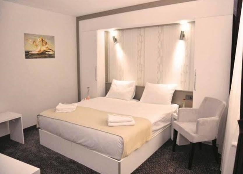 Royal Ramblas Hotel Kocaeli