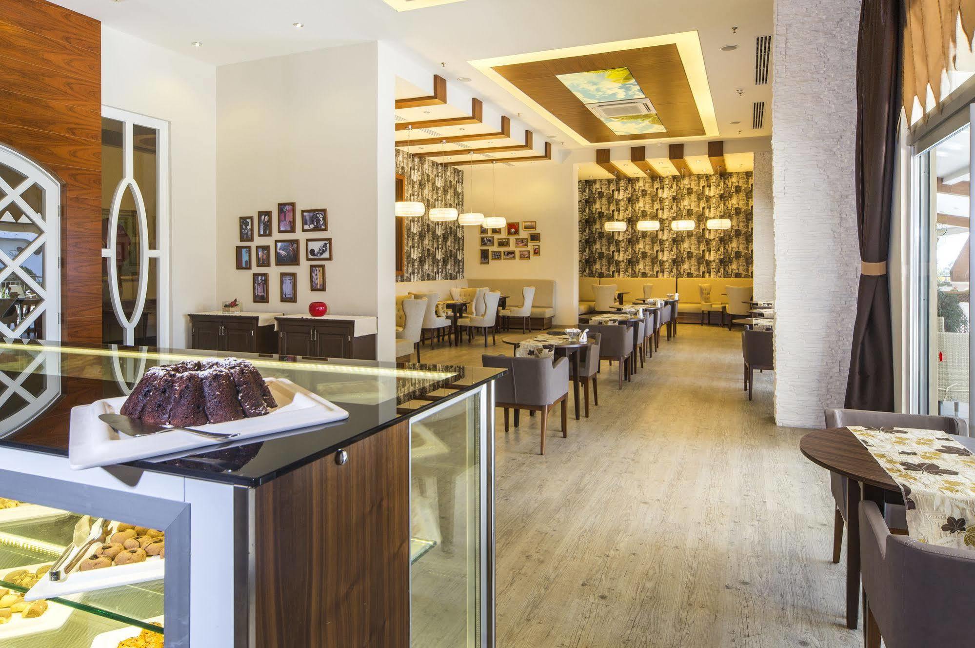 Dizalya Palm Garden Hotel 5*