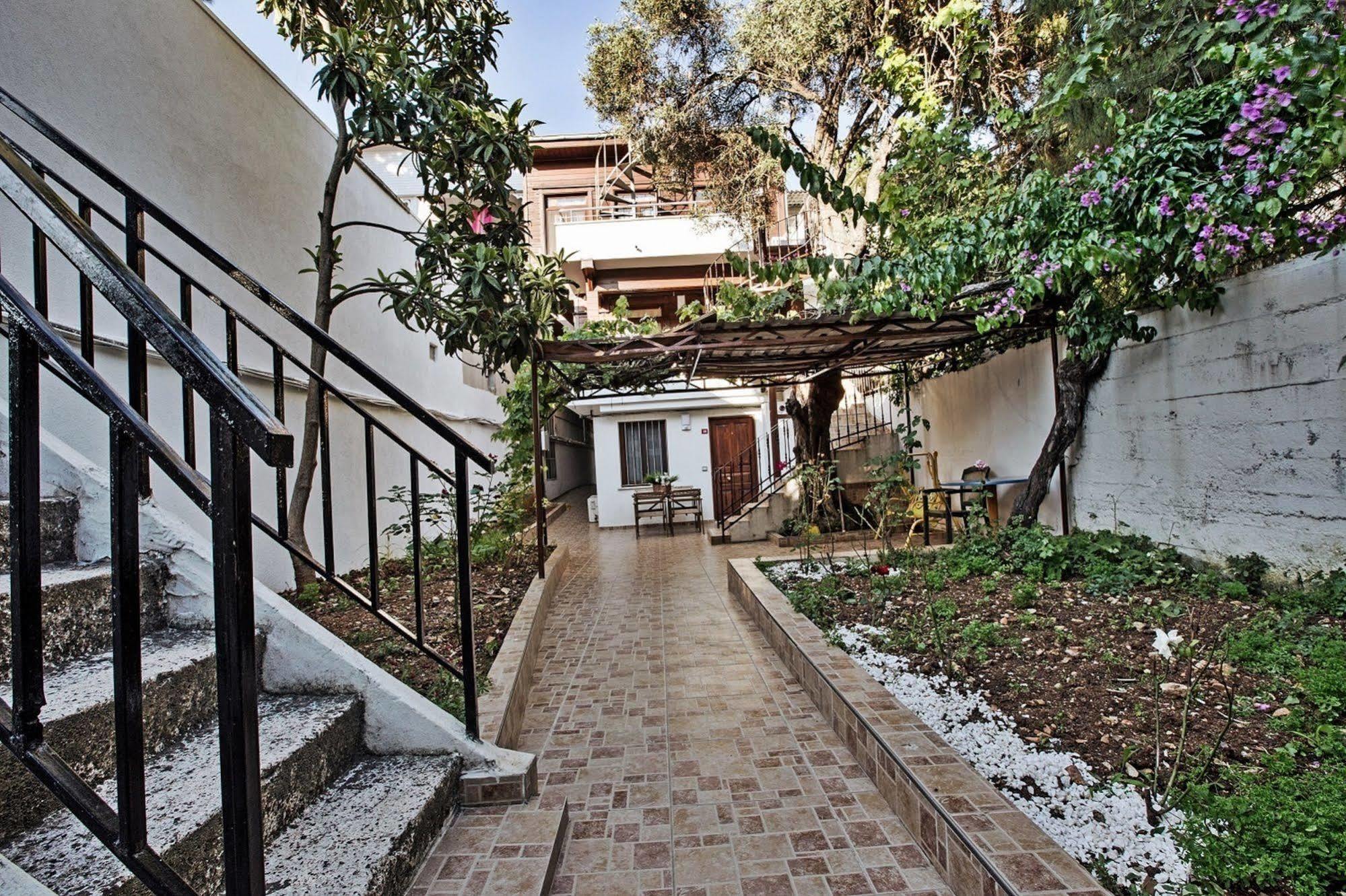 Buyukada Apart - Sehbal Aparthotel Adalar