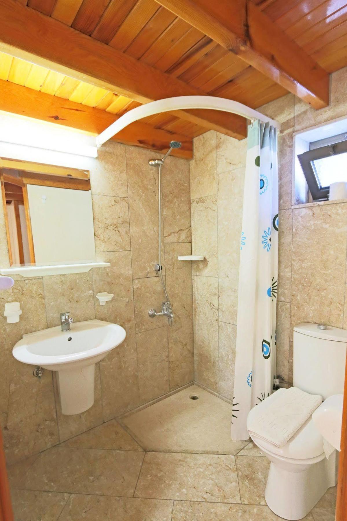 House Aparthotel