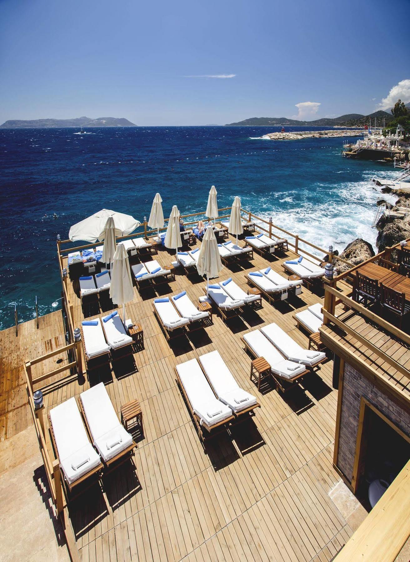 Sea View Hotel