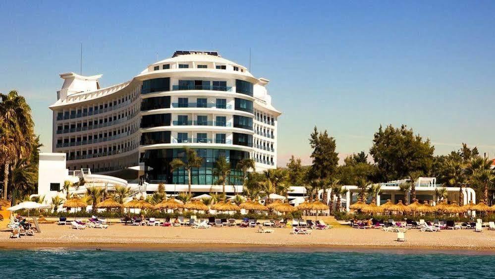 Q Premium Hotel