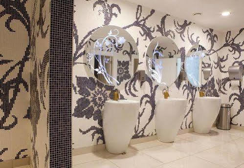 Hotel Q Premium