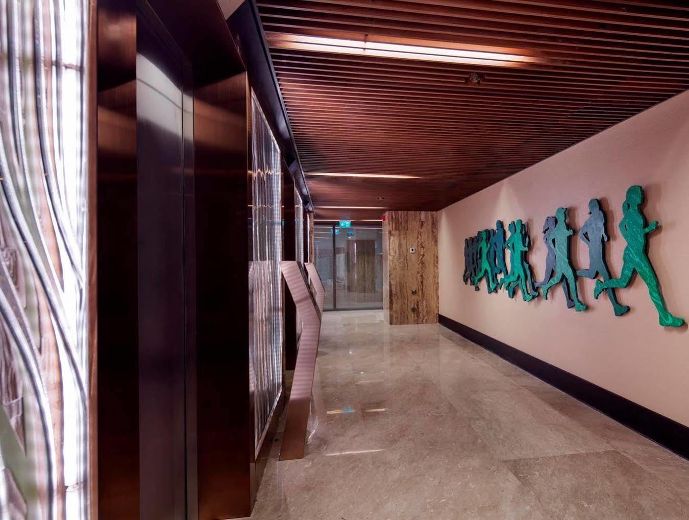 Hilton Garden Atatuerk Airport 4*
